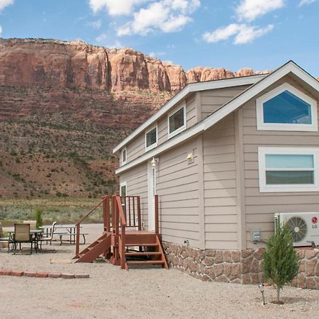 Funstays Glamping Tiny House W Large Loft Site 8 Moab Exteriér fotografie