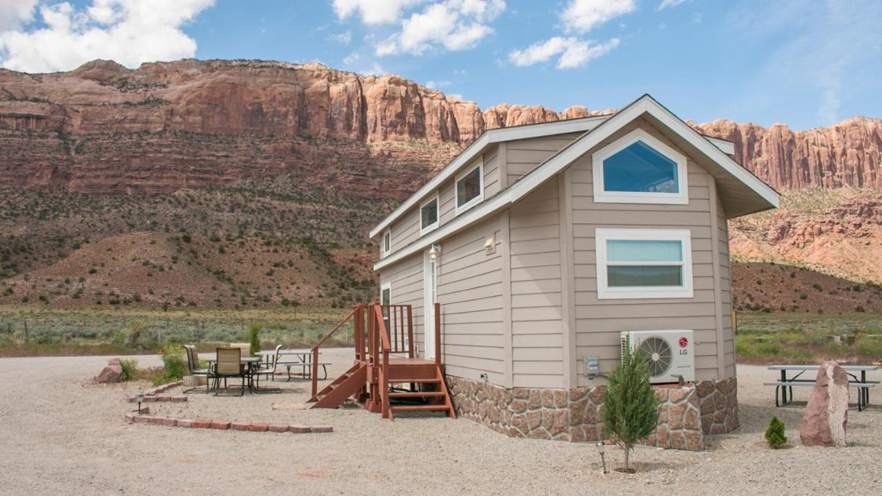 Funstays Glamping Tiny House W Large Loft Site 8 Moab Exteriér fotografie